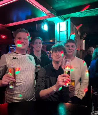 Après Ski Little London